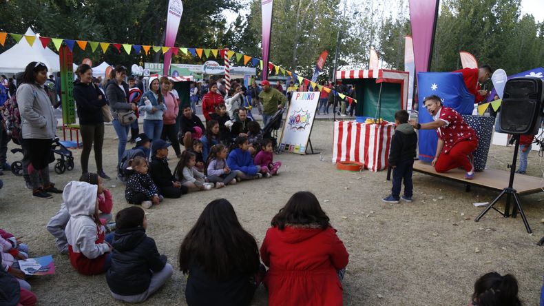Fiesta de la Confluencia 2026 con ocho shows para los más chicos: horarios y mapa completo del predio | LM Neuquen Fiesta de la Confluencia 2026 con ocho shows para los más chicos: horarios y mapa completo del predio