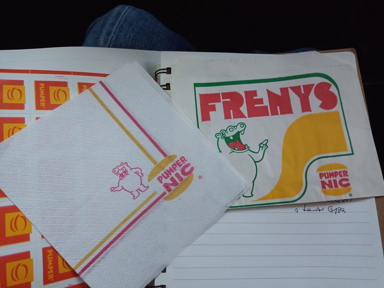 La marca de la primera cadena de fast food en Argentina ha dejado muchos recuerdos. La marca de la primera cadena de fast food en Argentina ha dejado muchos recuerdos.