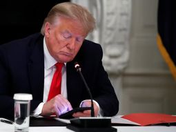 Donald Trump y una polémica amenaza a Irán por el Mundial 2026. Donald Trump y una polémica amenaza a Irán por el Mundial 2026.