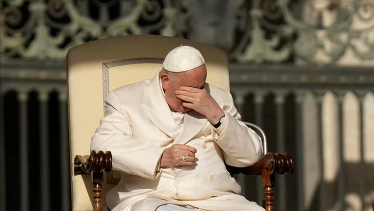 El Vaticano suspendió todas las audiencias de Francisco hasta el día 18