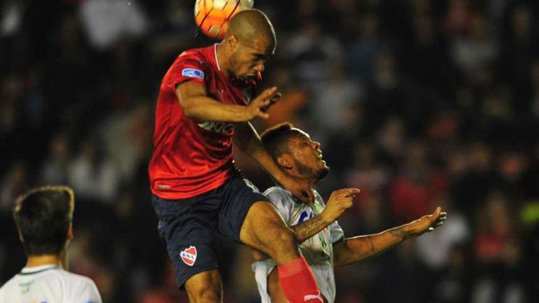 Independiente no tuvo una buena noche e igualó sin goles ante Chapecoense