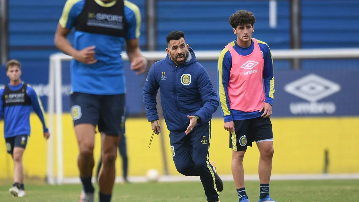 El primer pedido de Tevez apenas asumió como entrenador