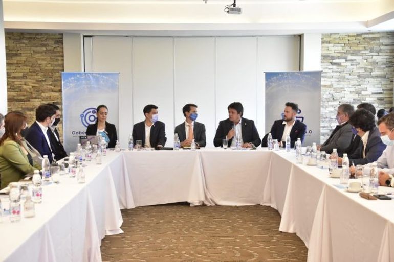 La reunión sobre el Polo Tecnológico se realizó en el Hotel Hilton.