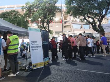 dos neuquinos no pudieron ver argentina-brasil en el monumental por tener deuda en la cuota alimentaria