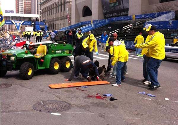 Dos muertos y 23 heridos por explosiones en la maratón de Boston