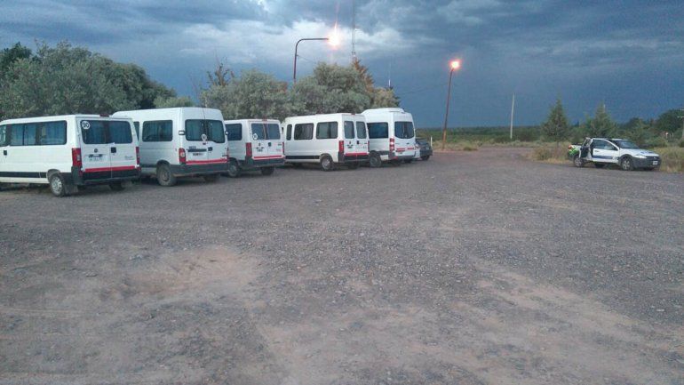 Secuestraron seis trafics petroleras de Neuquén sin habilitación