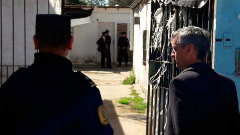 Mató a su esposa, abrió una garrafa y se suicidó