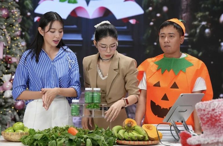 La modelo, influencer y ex reina de la belleza vietnamita promocionando el producto apuntado por las autoridades sanitarias. La modelo, influencer y ex reina de la belleza vietnamita promocionando el producto apuntado por las autoridades sanitarias.