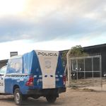 La EPET 22 de Centenario en la segunda meseta. Hubo escándalo, amenazas y ambulancia. | LM Neuquen La EPET 22 de Centenario en la segunda meseta. Hubo escándalo, amenazas y ambulancia.