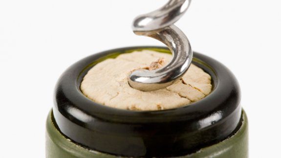 S.O.S. Vino: Cómo conservar una botella abierta y por cuanto
