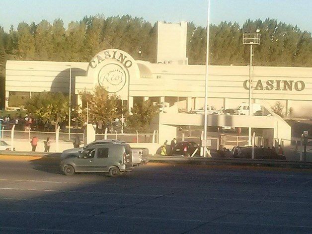 Evacuaron el Casino del Río por una amenaza de bomba