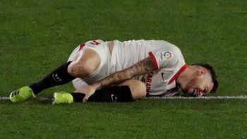 El dolor de Lucas Ocampos: Me han destrozado la pierna, le dijo a su DT. El dolor de Lucas Ocampos: Me han destrozado la pierna, le dijo a su DT.
