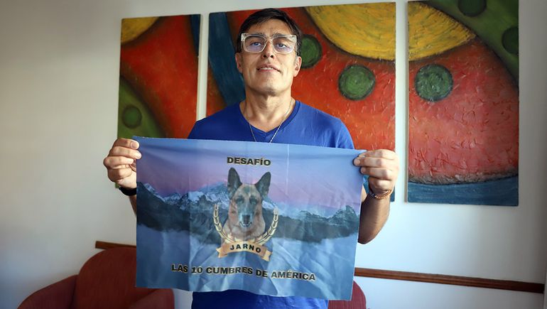 El abogado neuquino Guillermo Sandoval y el Proyecto Jarno. Llegar la imagen del recuerdo de su perro ovejero alemán campeón a los techos de América y algún día al Everest.