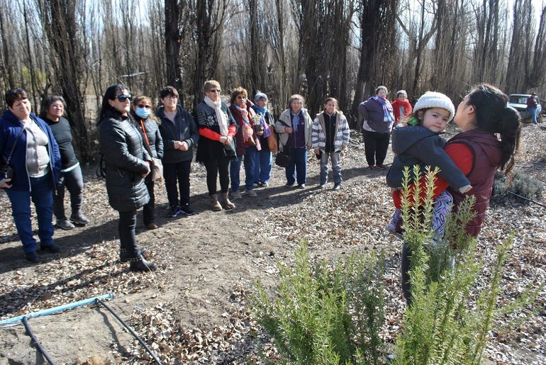 Una visita muy especial a un emprendimiento productivo de Mariano Moreno