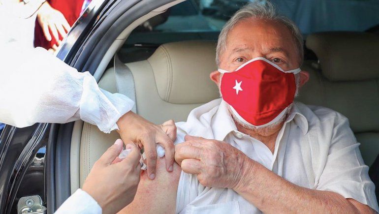 Lula: le dieron una nueva dosis y pide oír a la ciencia