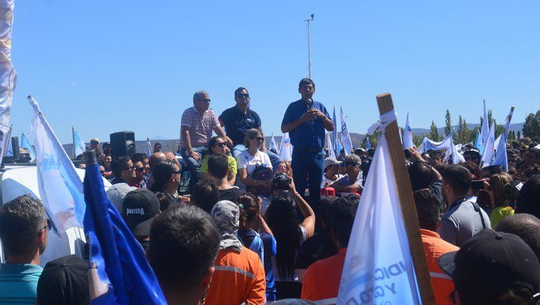 Tras tres horas de protesta, se levantó el piquete en el puente interprovincial