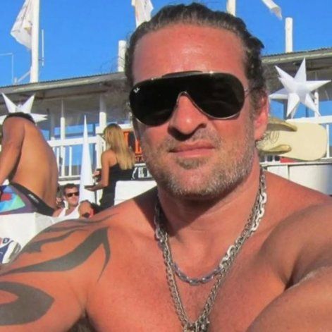 Desgarrador: una mujer reclama justicia por la muerte de su hijo y su esposo