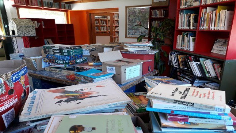 A pesar de la cuarentena, una biblioteca popular impulsa la lectura