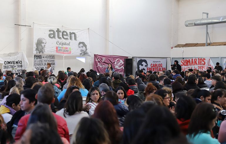 Docentes contra el presentismo: ATEN realiza asambleas en toda la provincia