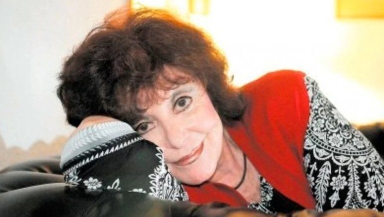 Murió la actriz y cantante Donna Caroll