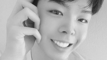 hallo a sus padres biologicos, lo rechazaron y se suicido hallo a sus padres biologicos, lo rechazaron y se suicido