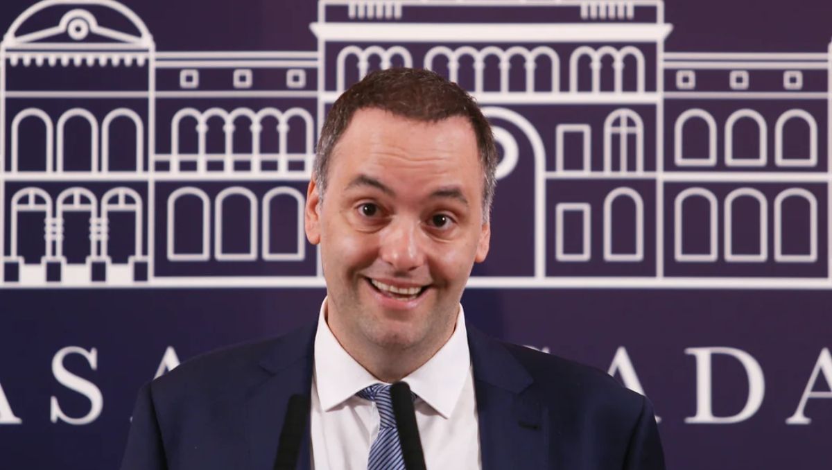 manuel-adorni-1200x678jpg