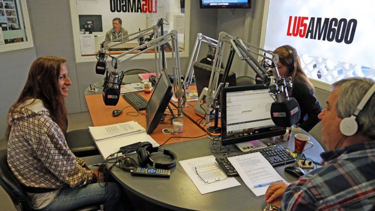 Patricia González en LU5.