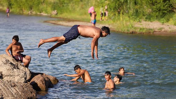 Alerta por calor y viento en Neuquén para este domingo: ¿Qué pasa con los incendios?