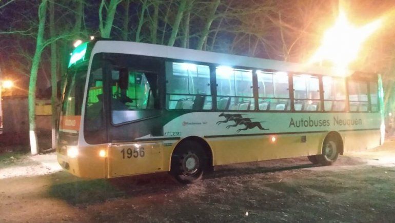 Por falta de seguridad, cortan el servicio de dos líneas de colectivo