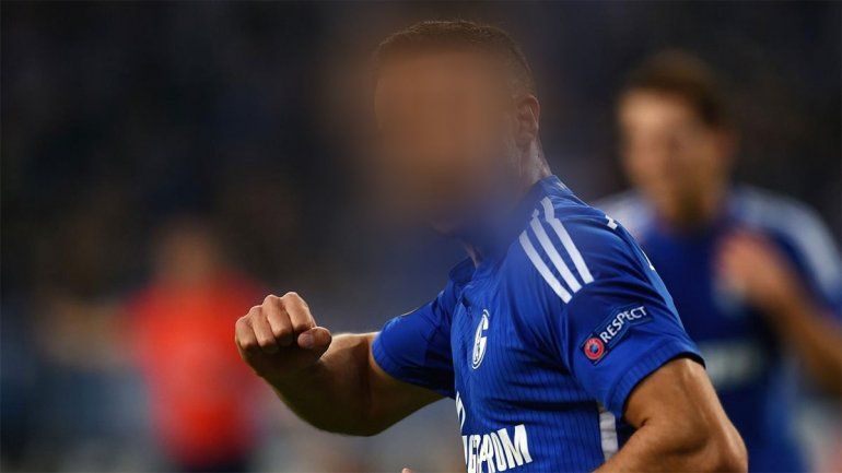 El 9 tapado que jugó en el campeón de Europa y Boca lo quiere