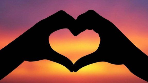 Los signos que tendrán suerte en el amor en agosto