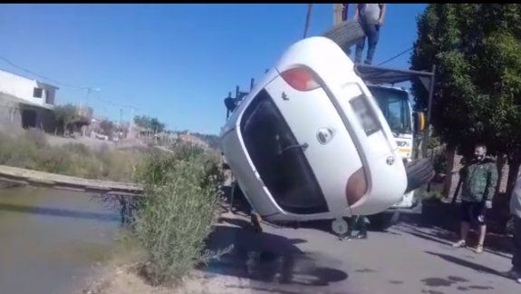San Lorenzo Sur: piden que realicen obras en el canal contaminado