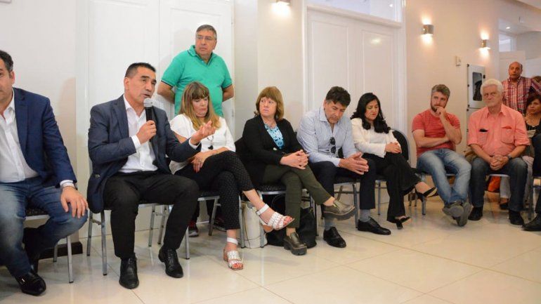 Rioseco quiere ir a internas con una parte del peronismo neuquino