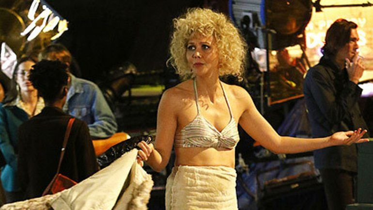 Maggie Gyllenhaal interpreta a una prostituta que se hace llamar Candy en Times Square.