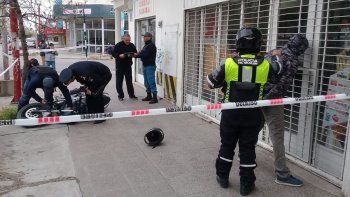 persecucion y tiros en pleno centro de neuquen: dos detenidos persecucion y tiros en pleno centro de neuquen: dos detenidos