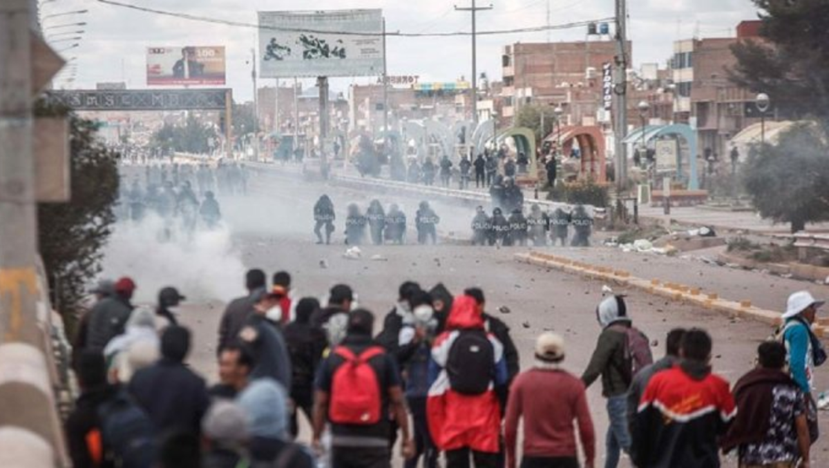Perú: 12 personas murieron en medio de las protestas contra Dina Boluarte