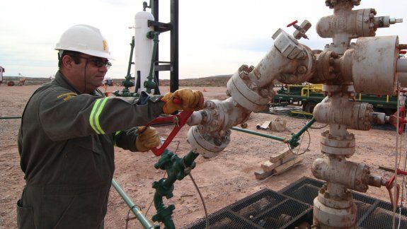 Los trabajadores recibirán un bono, pero hay nuevas reglas laborales.