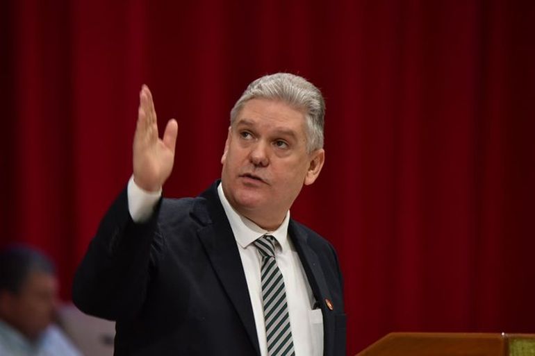 Ministro de Economía de Cuba, Alejandro Gill Fernández. Ministro de Economía de Cuba, Alejandro Gill Fernández.