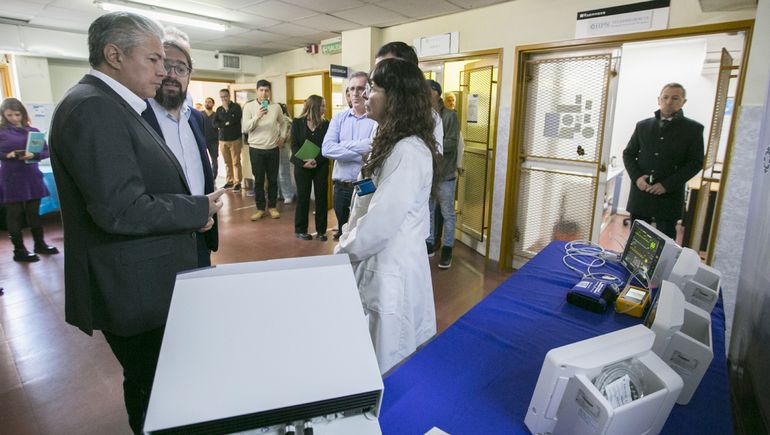 Participaron de la entrega de insumos, el gobernador Rolando Figueroa y el Ministro de Salud, Martín Regueiro Participaron de la entrega de insumos, el gobernador Rolando Figueroa y el Ministro de Salud, Martín Regueiro
