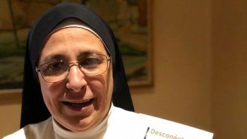 la monja que trabaja por los pobres y que le dio su apoyo a messi la monja que trabaja por los pobres y que le dio su apoyo a messi