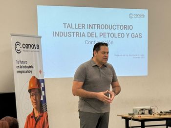 Más de 35 años de experiencia concentrados en cuatro jueves: el Ing. Alex Valdez abre las puertas del oil & gas neuquino. Foto: Cenova Más de 35 años de experiencia concentrados en cuatro jueves: el Ing. Alex Valdez abre las puertas del oil & gas neuquino. Foto: Cenova