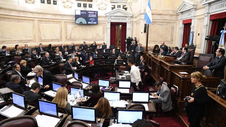 Por unanimidad, el Senado aprobó la ley que limita el 2x1