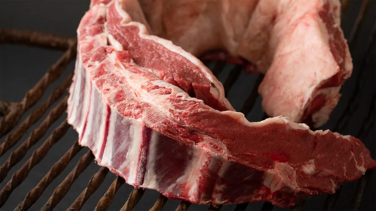 La Justicia avala la entrada de carne con hueso a la Patagonia. 