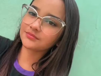 Una adolescente brasileña murió tras ser electrocutada mientras se planchaba el pelo.