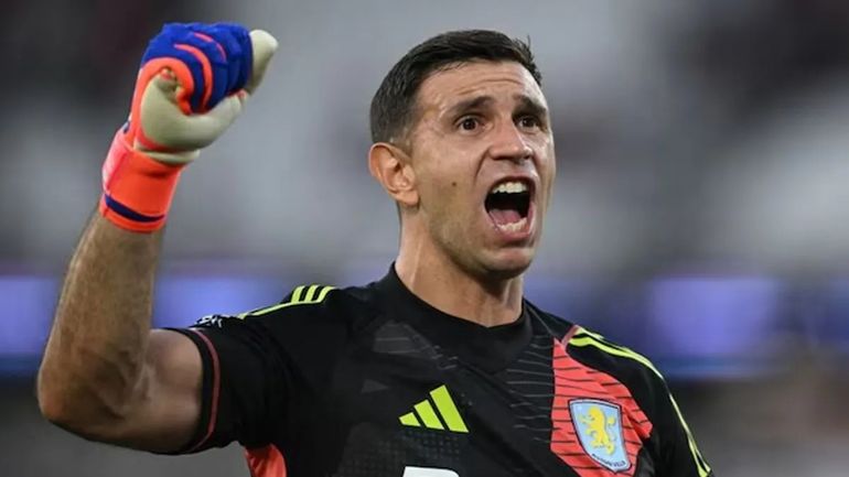 Dibu Martínez Dibu Martínez