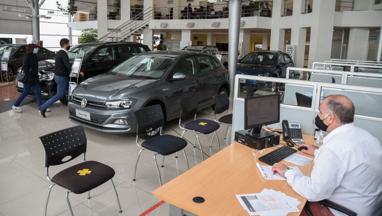 Neuquén sufrió la peor caída de ventas de autos 0 KM del país