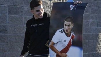 ¡crack! tremendo regalo de julian alvarez a river antes de irse ¡crack! tremendo regalo de julian alvarez a river antes de irse