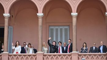 milei casa rosada (1).jpg