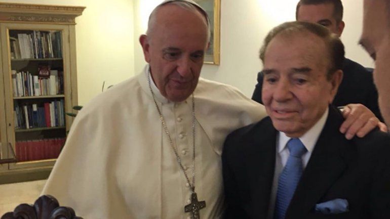 Menem se encontró con el Papa: Fue una reunión excelente