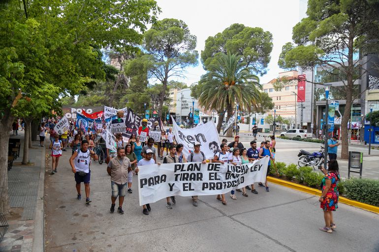 A las 10 de la mañana movilizarán desde el monumento a San Martín.